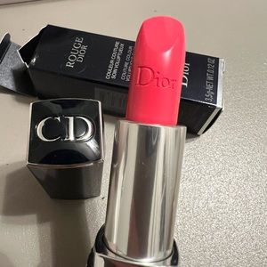 NIB Dior rouge lipstick 028